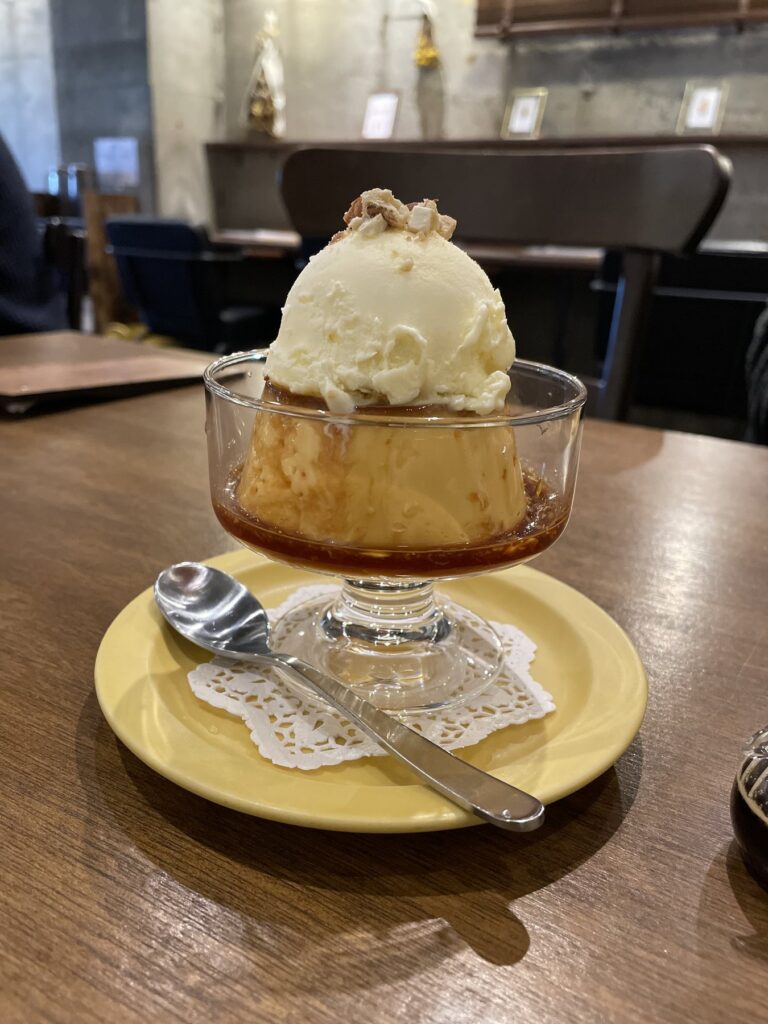 きいろのスプーン プリンアフォガード