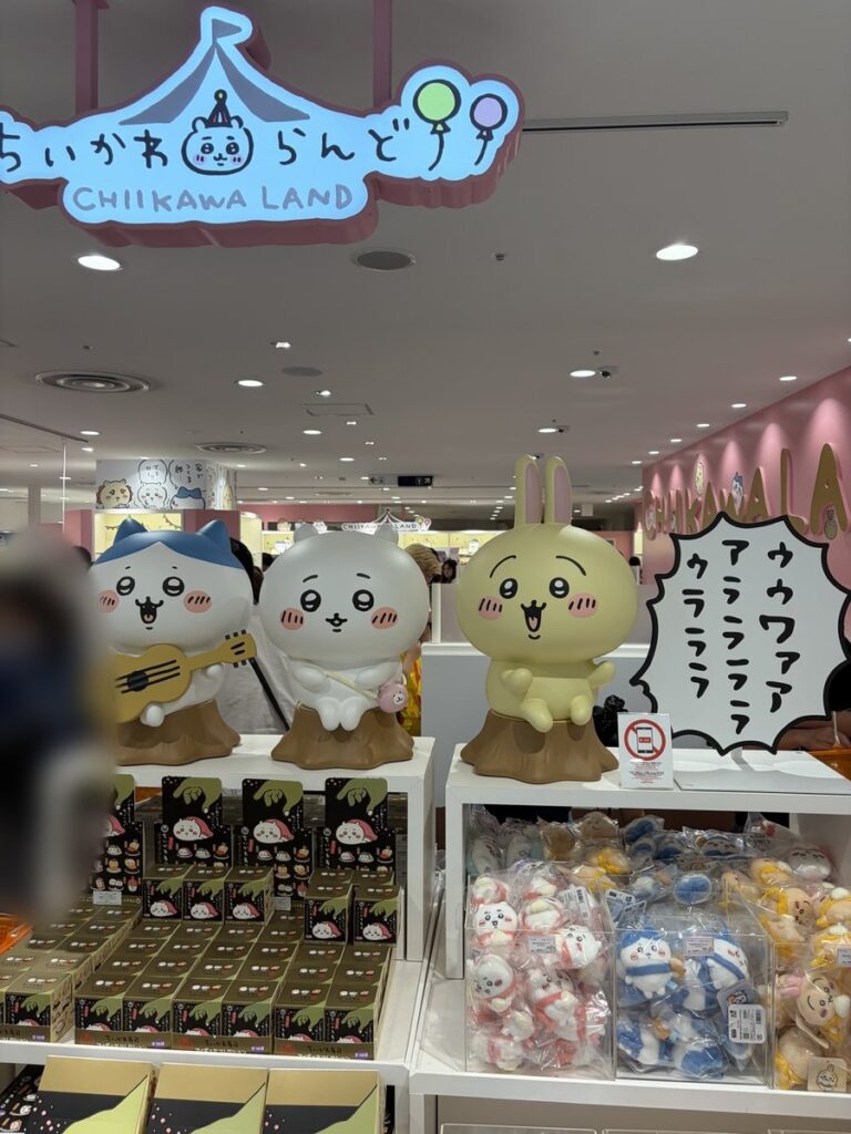 ちいかわらんど 名古屋パルコ店の入口。名古屋PARCO東館3階